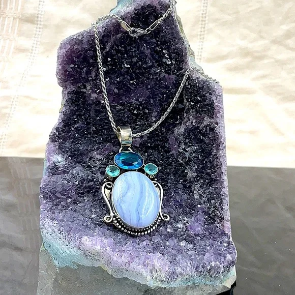 Vtg.18”Sterling Silver Necklace With Sterling Silver Pendant - Picture 3 of 8